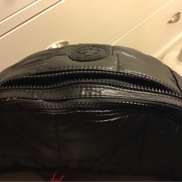 NWT Black Adjustable Pajar Quilted Cross Body Bag - Picture 8 of 11